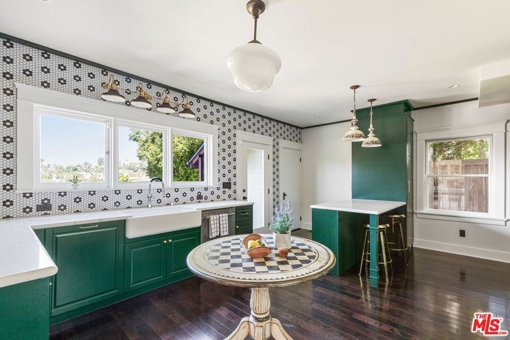 811 N Occidental Boulevard - Photo 21