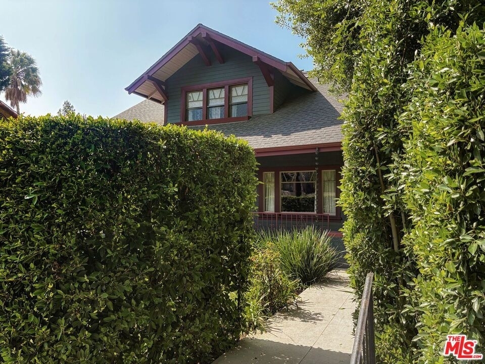 811 N Occidental Boulevard - Photo 3