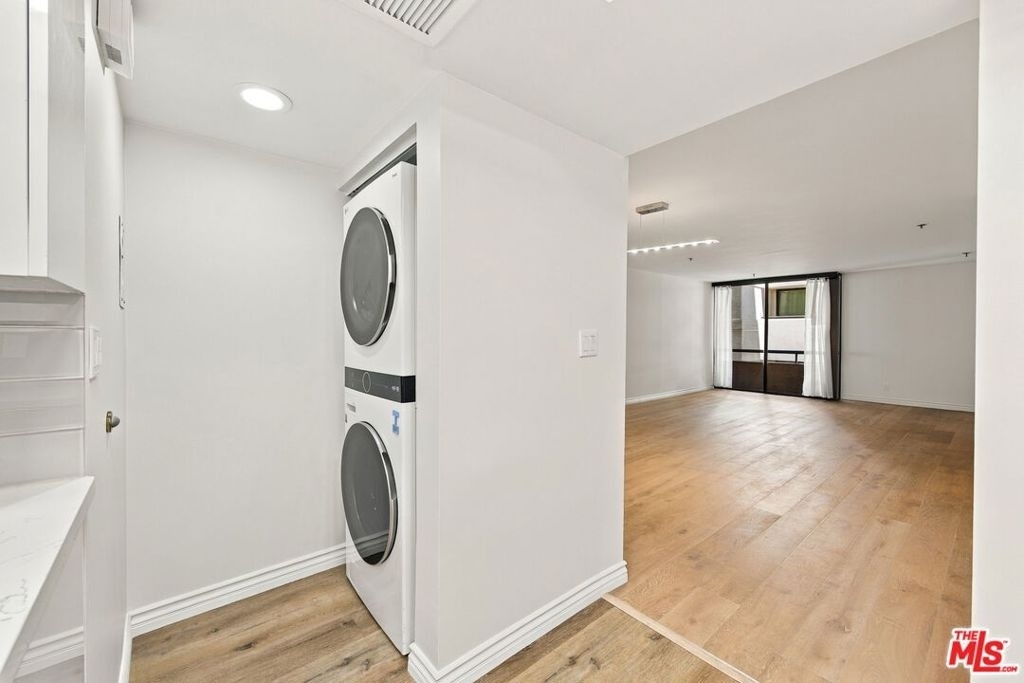 10660 Wilshire Boulevard - Photo 17