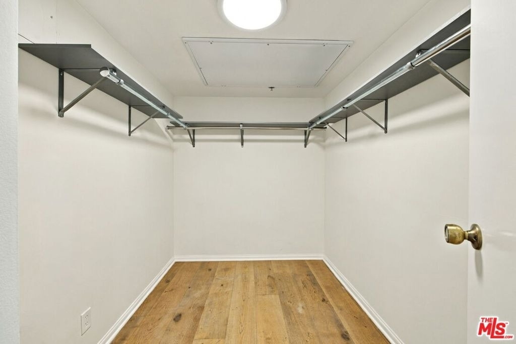 10660 Wilshire Boulevard - Photo 23