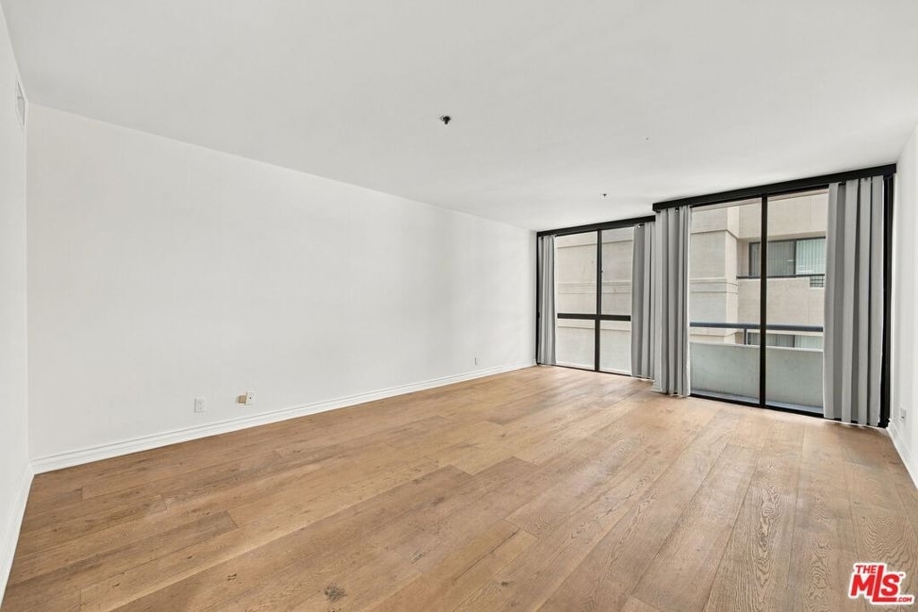 10660 Wilshire Boulevard - Photo 20