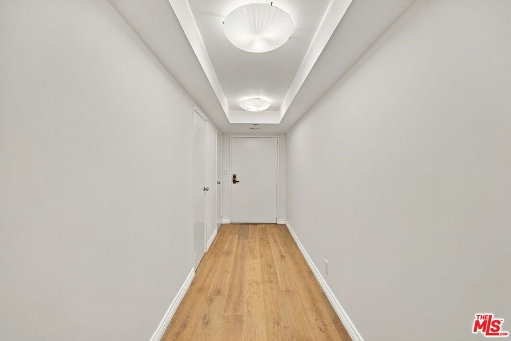 10660 Wilshire Boulevard - Photo 9