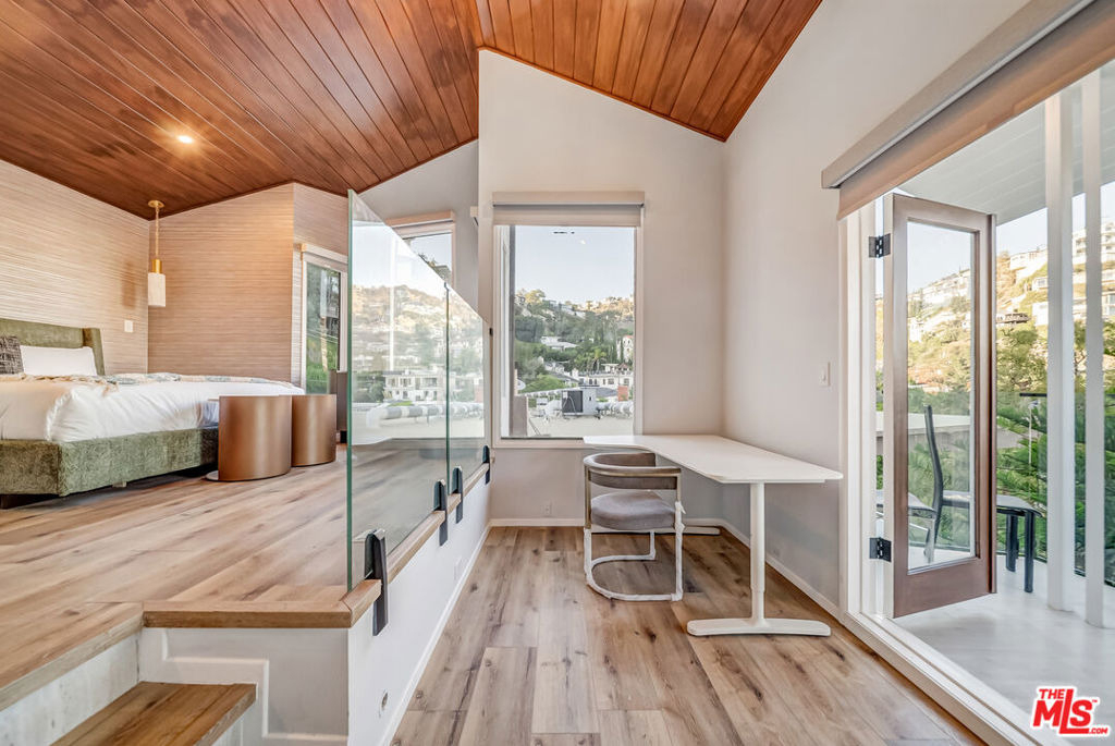 8874 Evanview Drive - Photo 24
