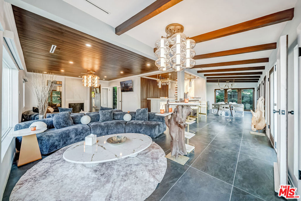 8874 Evanview Drive - Photo 19