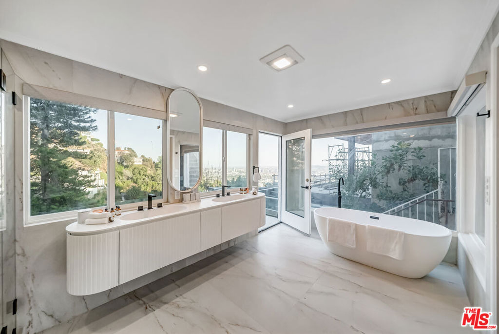 8874 Evanview Drive - Photo 37
