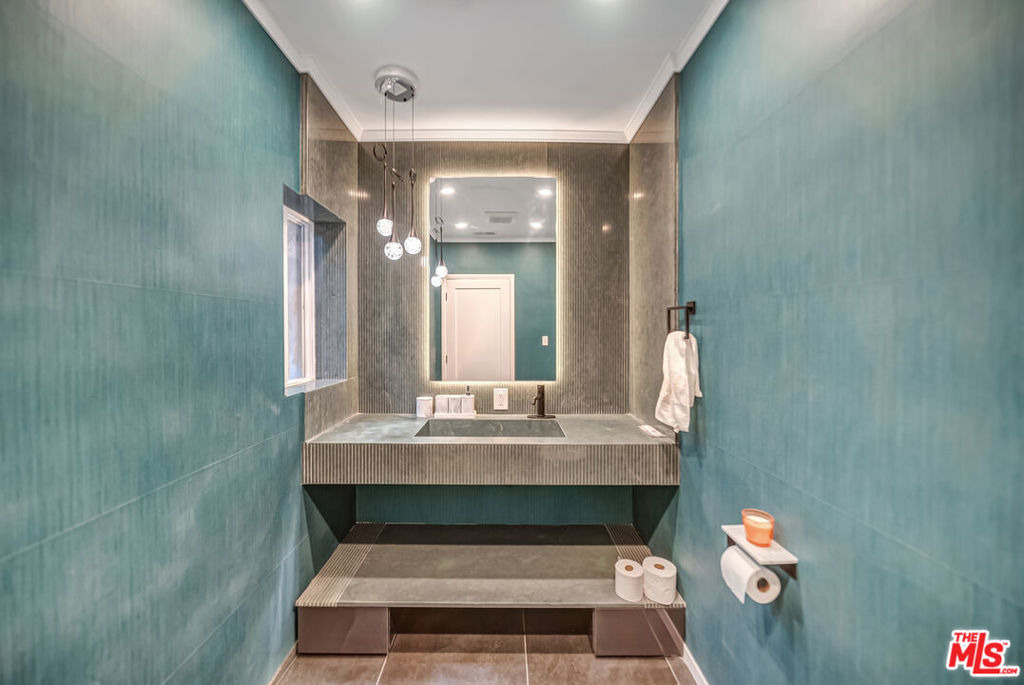 8874 Evanview Drive - Photo 28