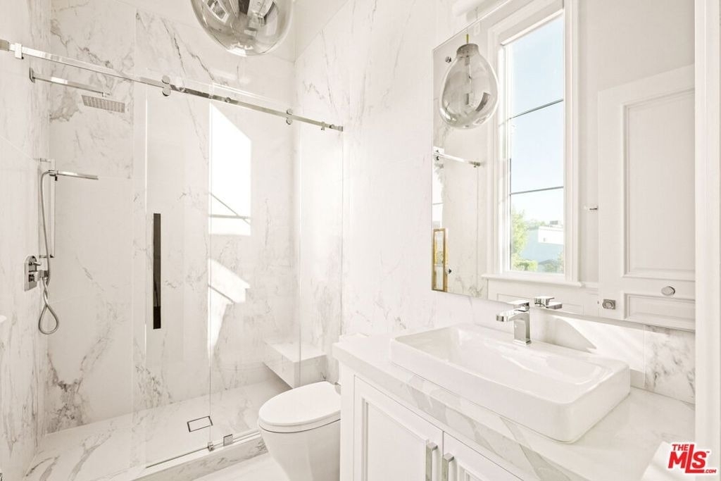 832 N Orange Grove Avenue - Photo 42