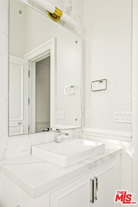 832 N Orange Grove Avenue - Photo 43
