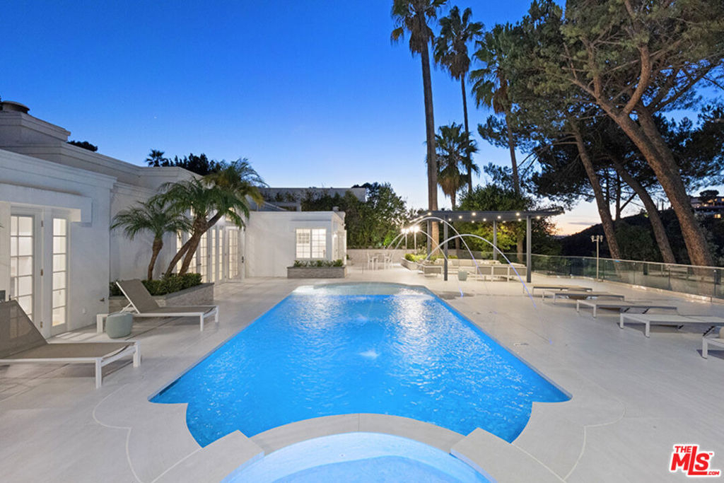 505 Evelyn Place - Photo 35