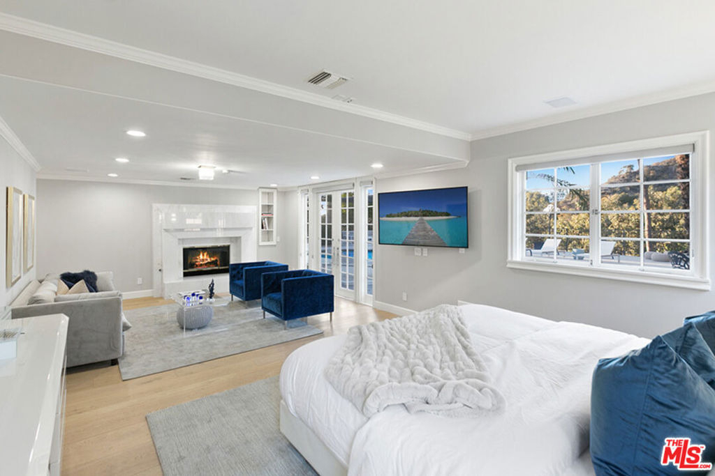 505 Evelyn Place - Photo 19