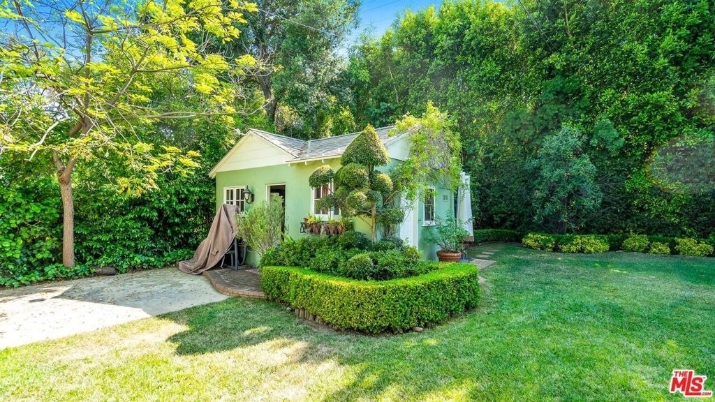 511 N Bristol Avenue - Photo 44