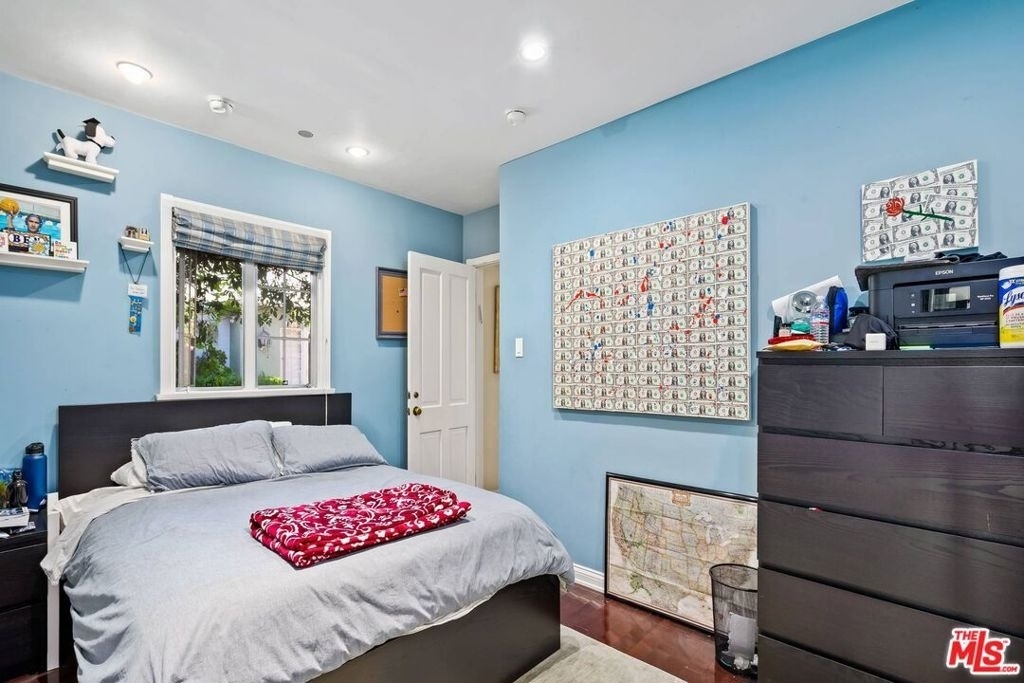 511 N Bristol Avenue - Photo 23