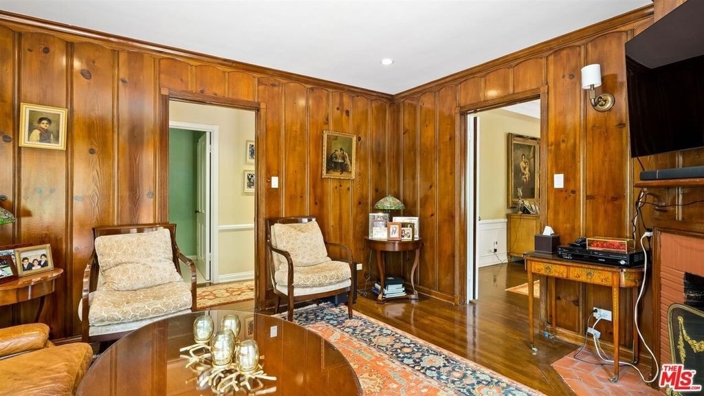 511 N Bristol Avenue - Photo 14