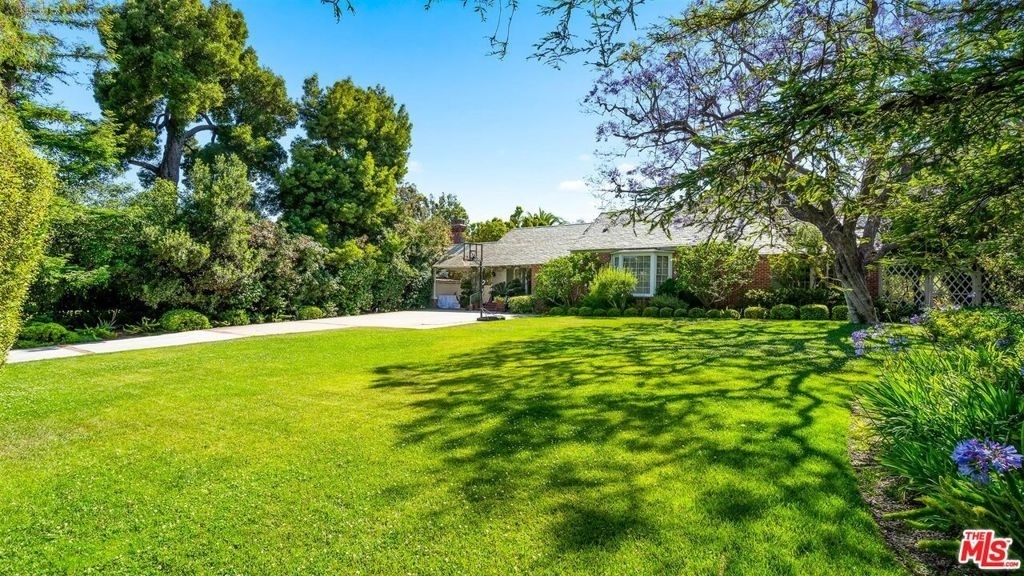 511 N Bristol Avenue - Photo 39