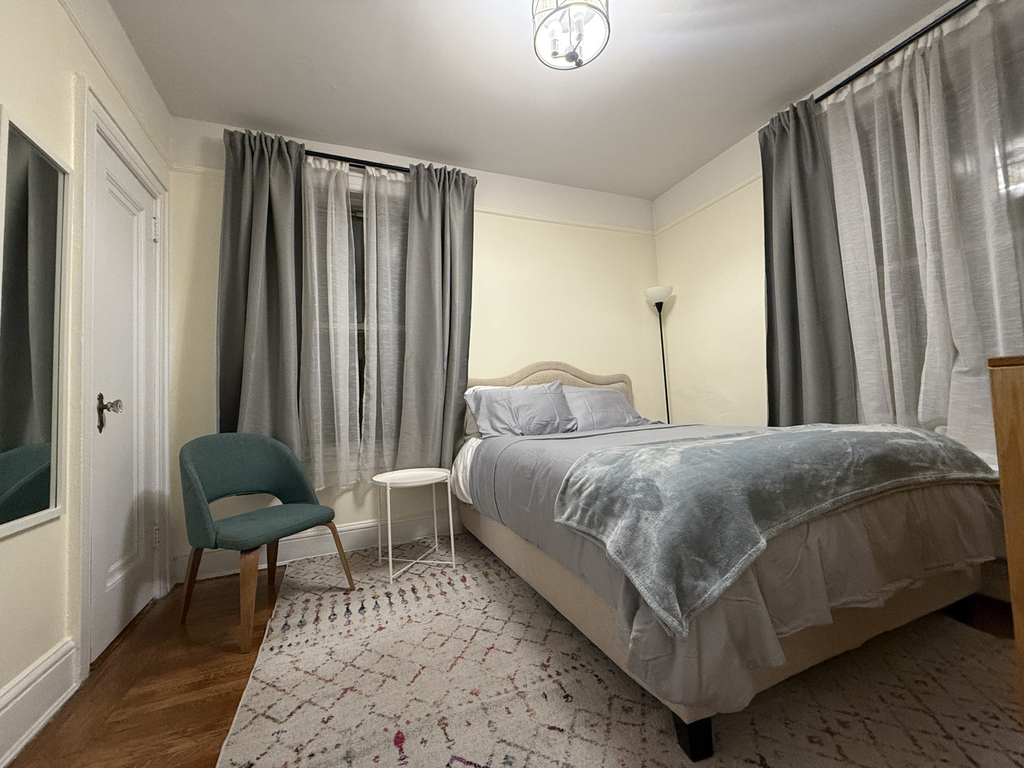38-38 29th Street - Photo 4