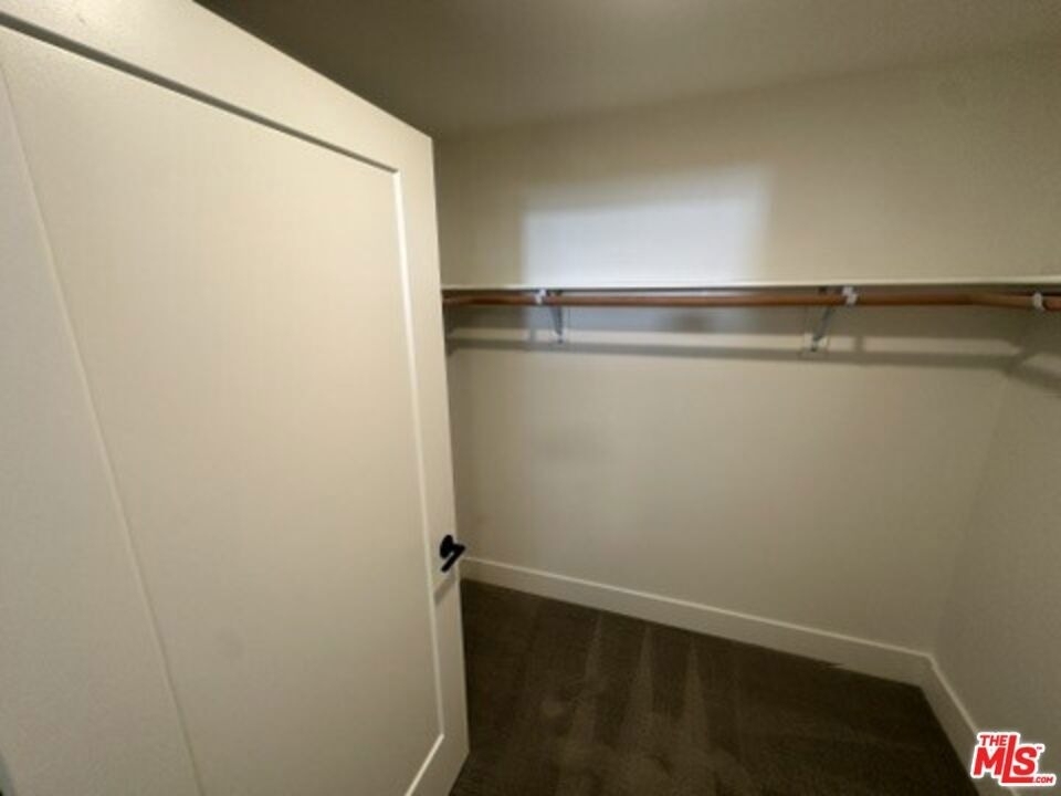 250 E Broadway - Photo 14