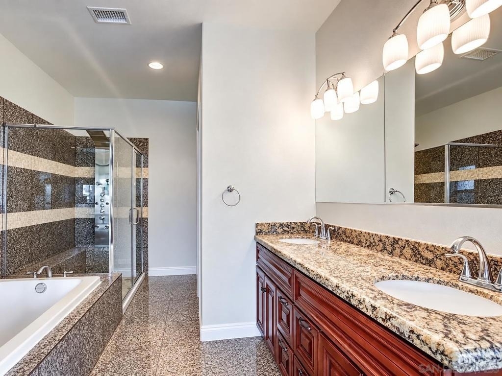 1657 Coronado Avenue - Photo 11