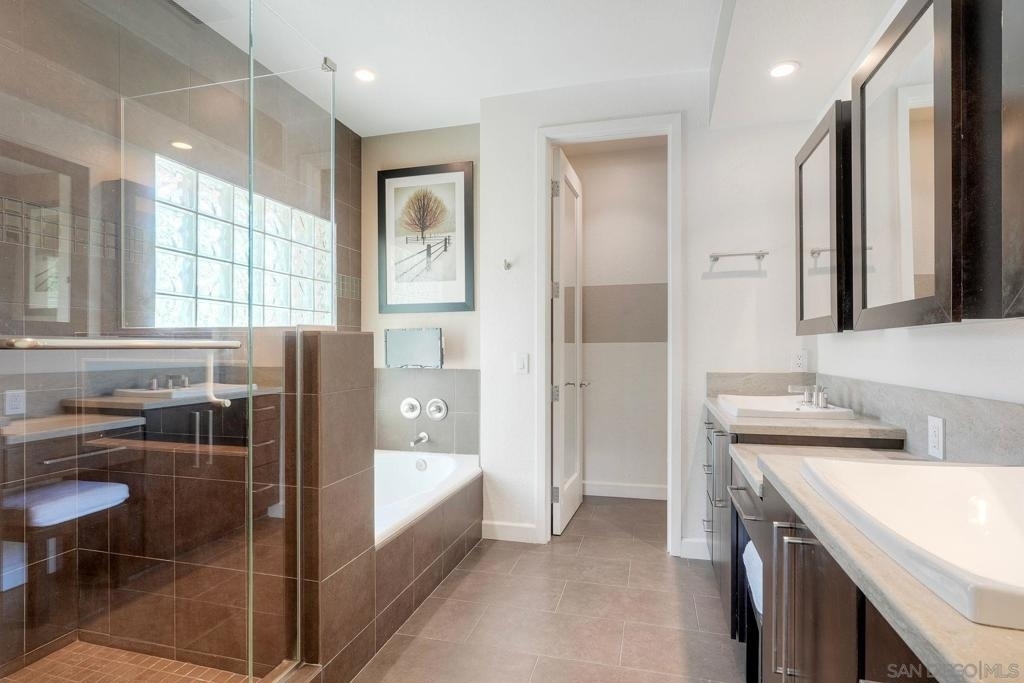4349 Nobel Dr - Photo 15