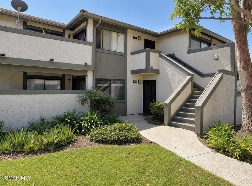 151 Majestic Court - Photo 0