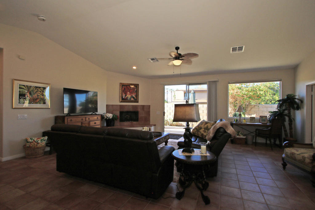 44441 Silver Canyon Lane - Photo 9