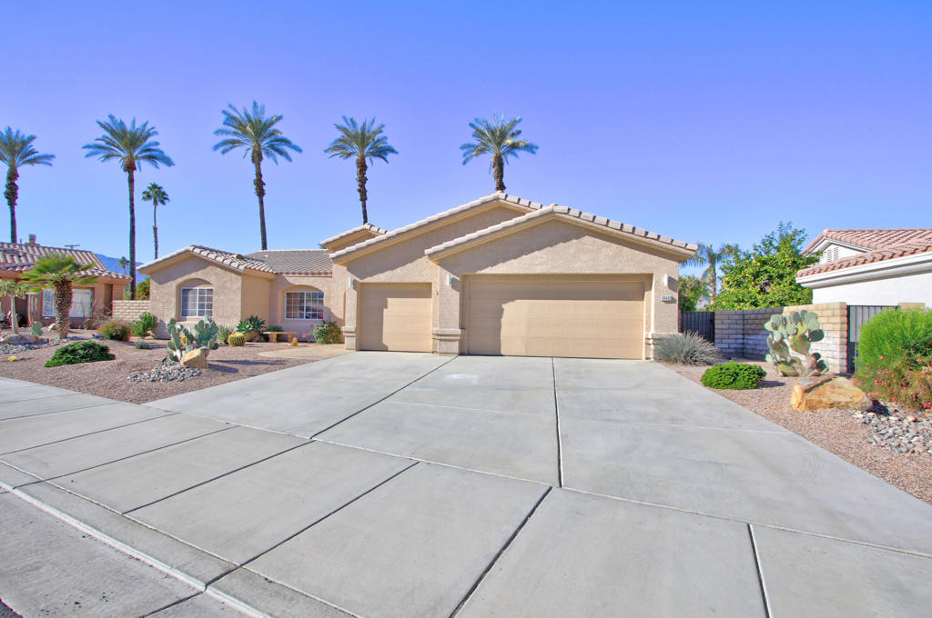 44441 Silver Canyon Lane - Photo 0