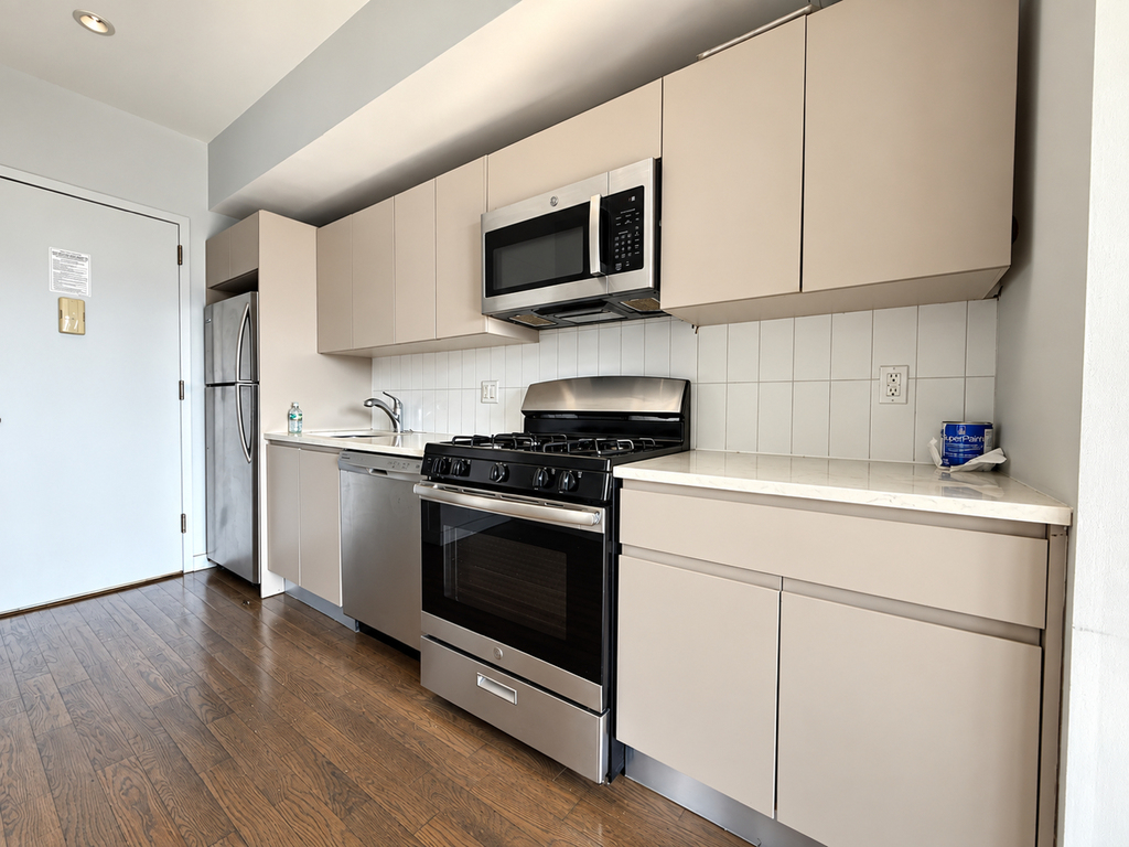 592 Bushwick Avenue - Photo 12
