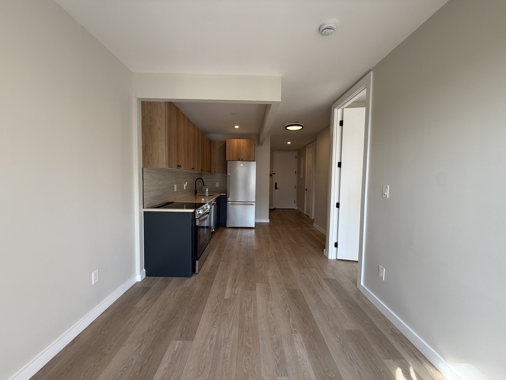 1582 Fulton Street - Photo 3