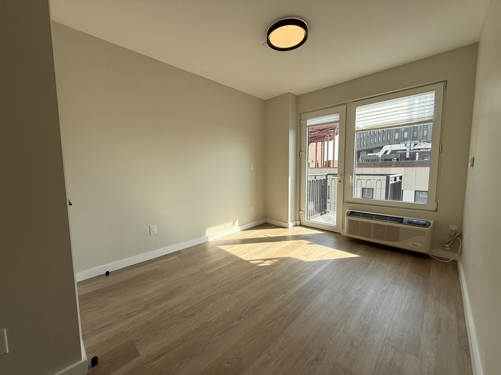 1582 Fulton Street - Photo 6