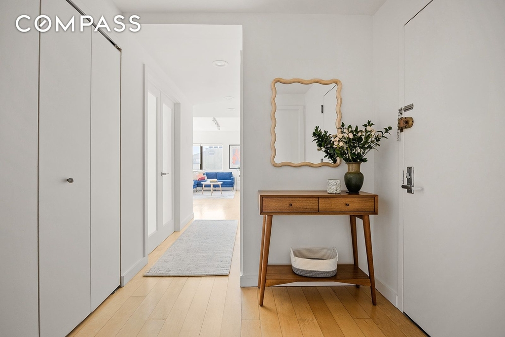 Tiffany Place - Photo 4