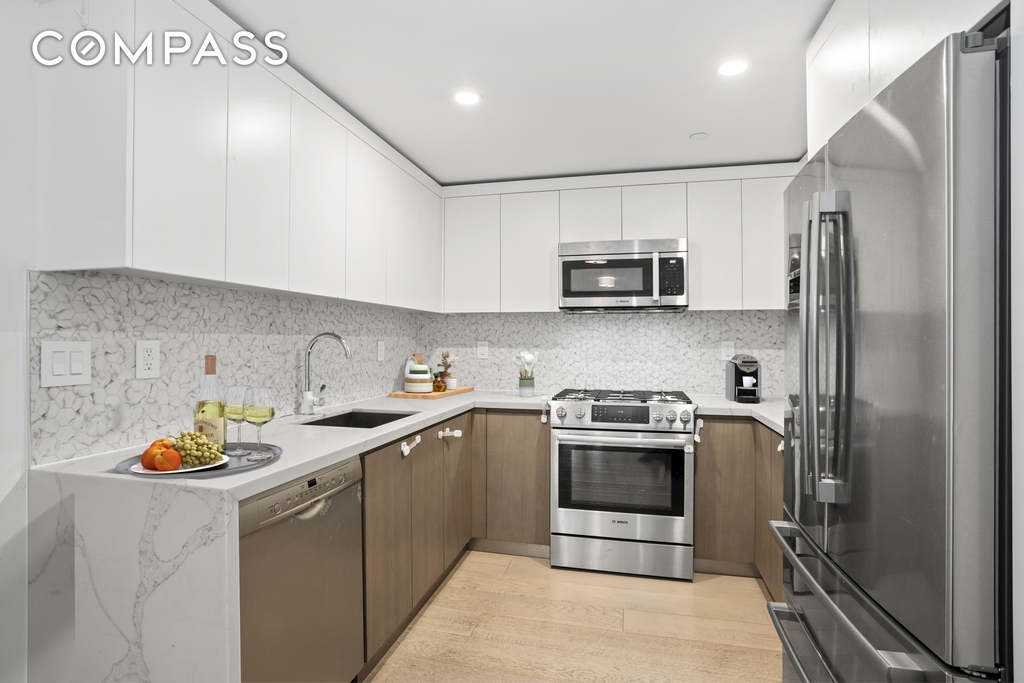 Ocean Avenue - Photo 1