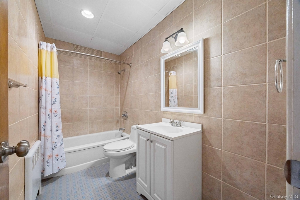 1051 Park Lane N - Photo 12