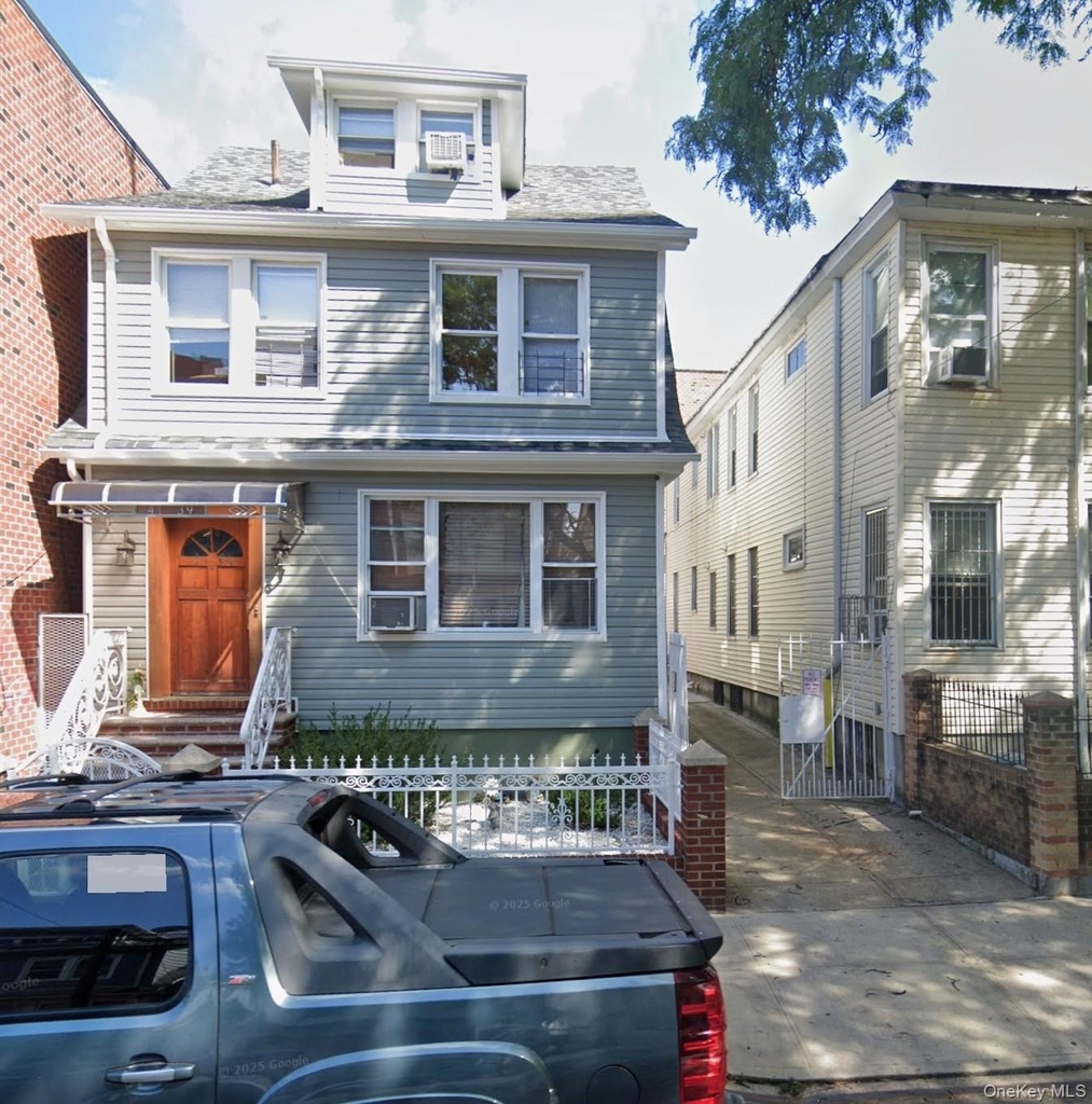 41-39 Benham Street - Photo 0