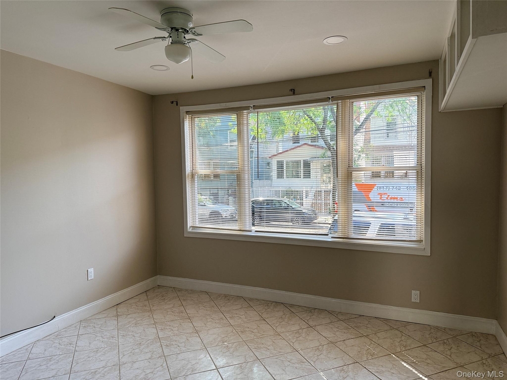 41-39 Benham Street - Photo 6