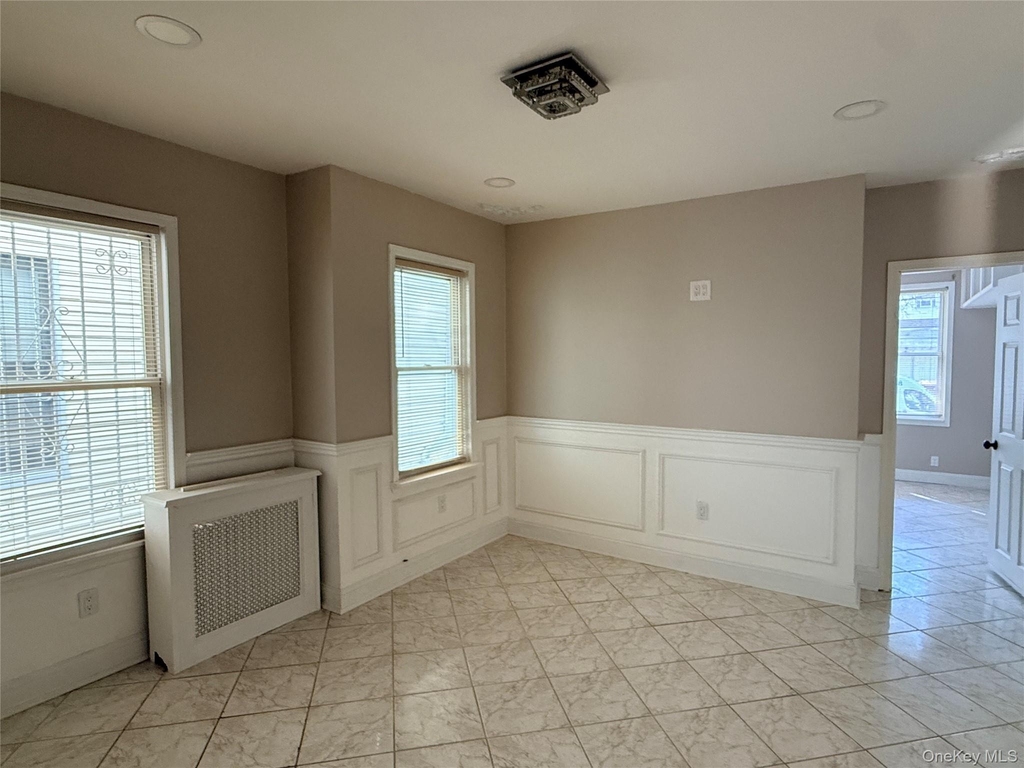 41-39 Benham Street - Photo 25