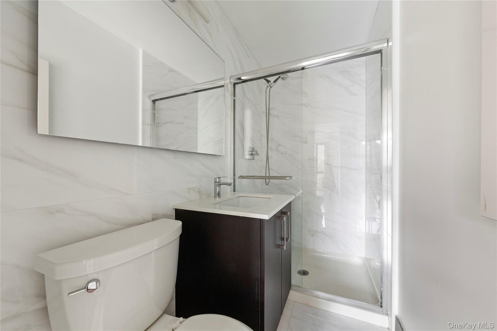 43-12 214 Place - Photo 7