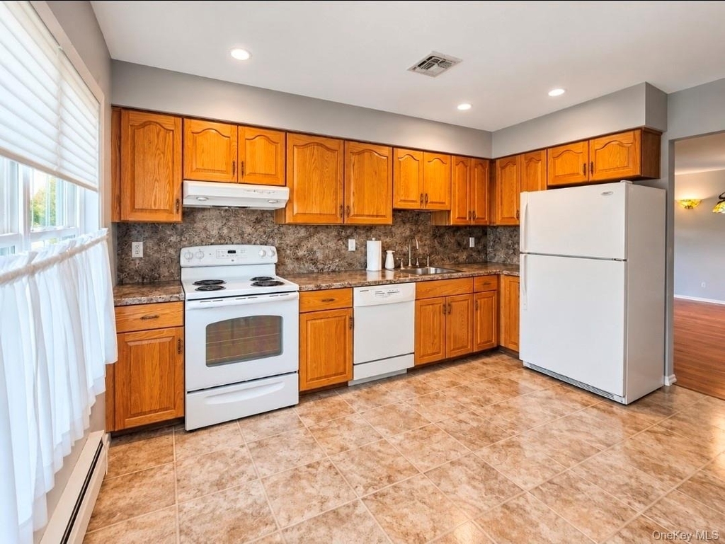 36 Revere Drive - Photo 2