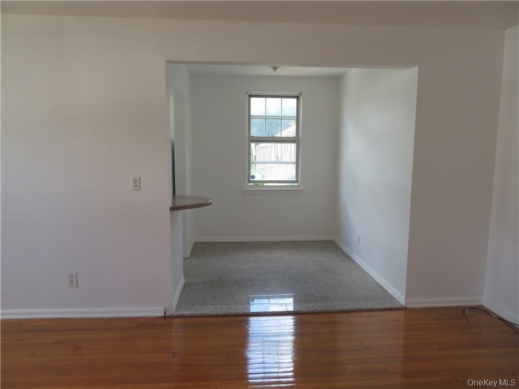 101 Carpenter Avenue - Photo 3