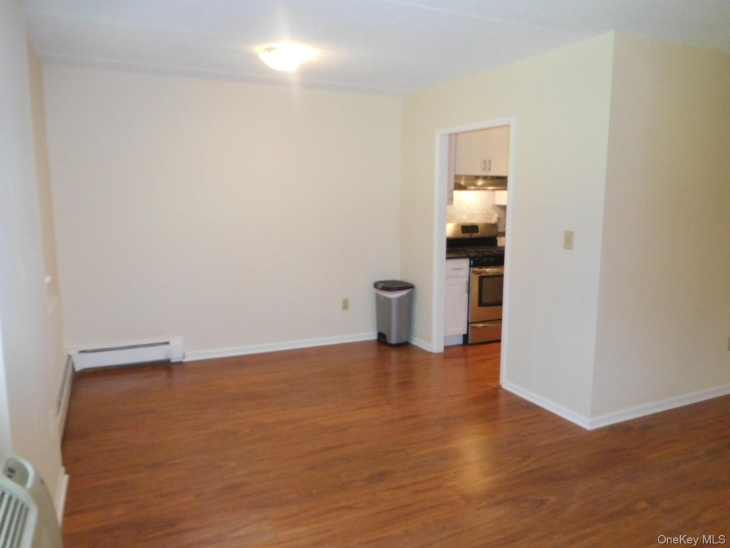 1 Consulate Drive - Photo 11