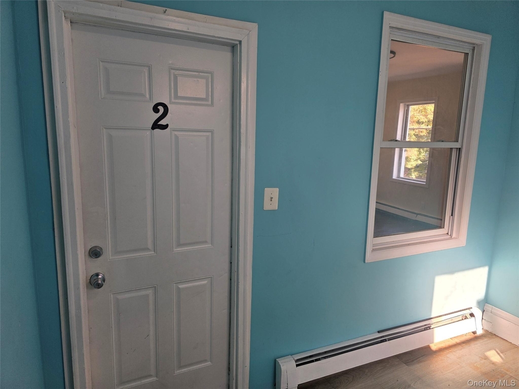 127 W Parmenter Street - Photo 3
