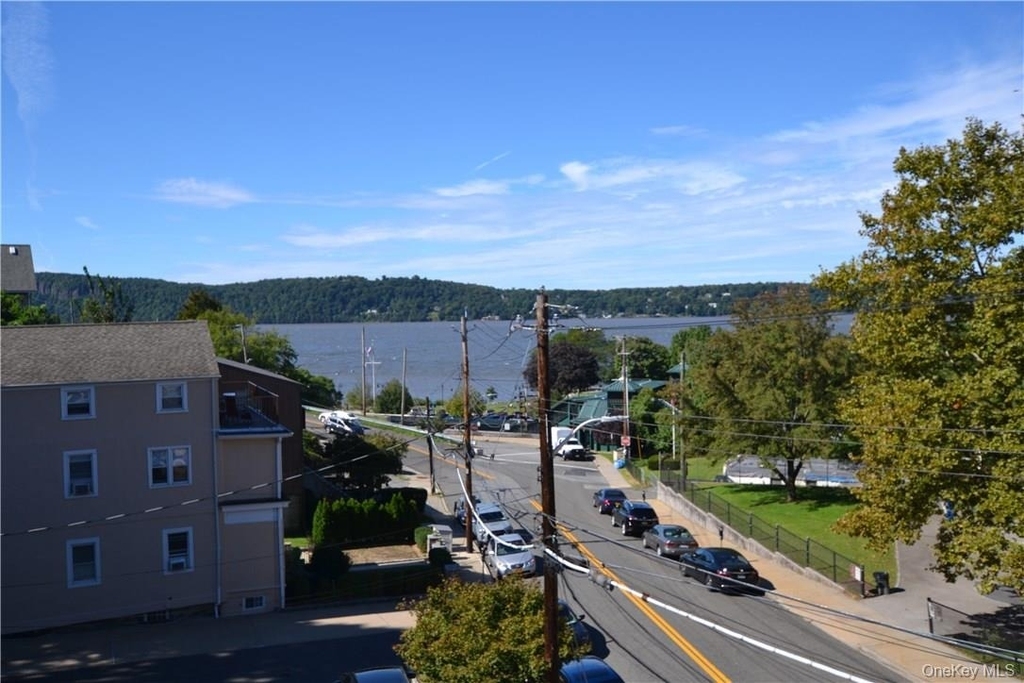 56 Palisade Street - Photo 1
