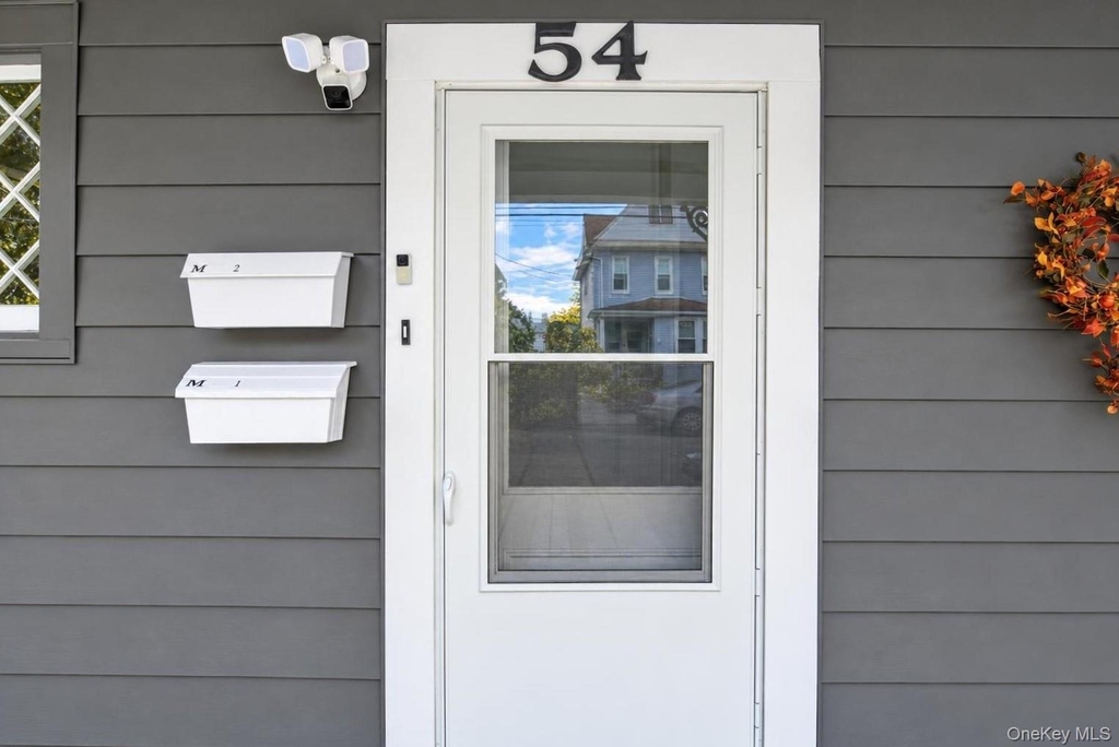 54 Ogden Street - Photo 3
