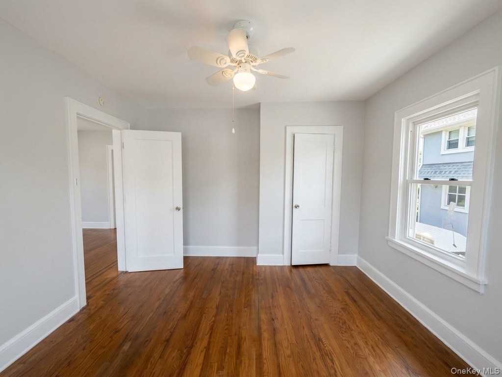 122 Greenvale Avenue - Photo 18