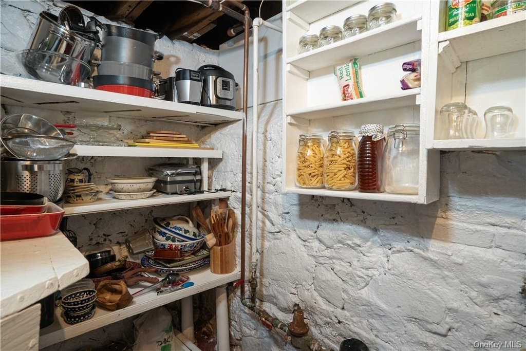 12 Shadyside Avenue - Photo 33