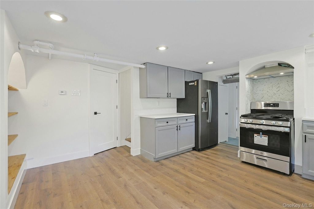 12 Shadyside Avenue - Photo 25
