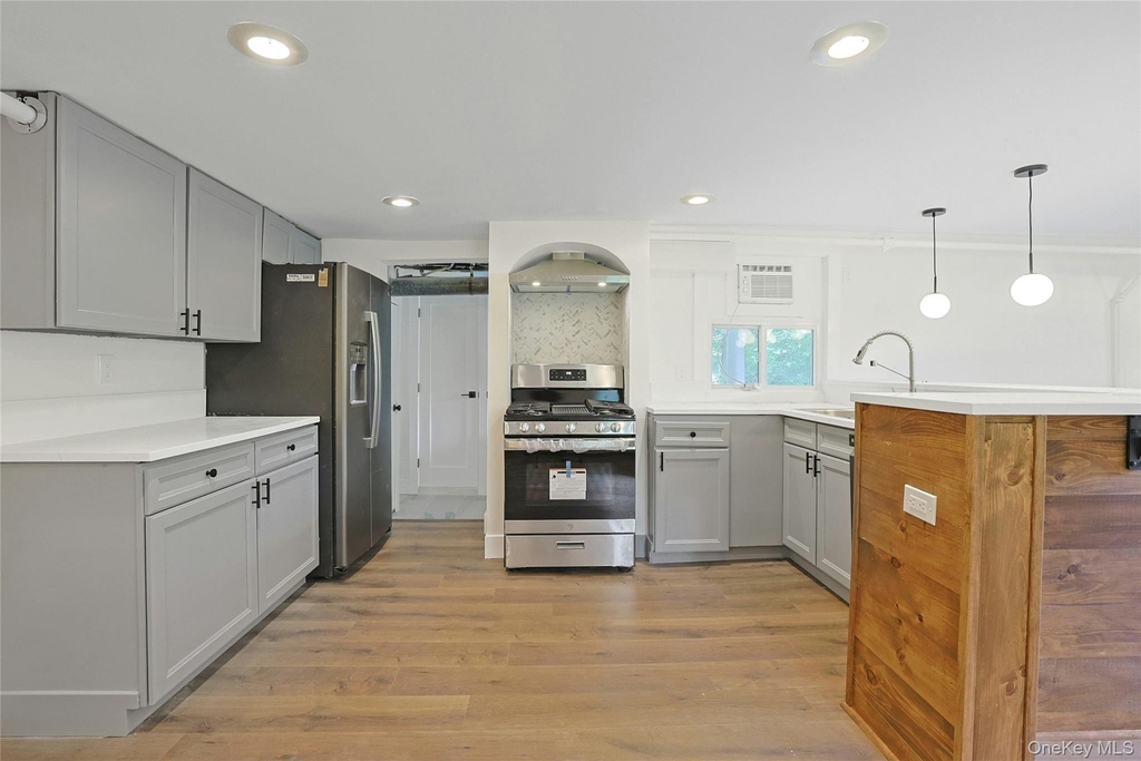 12 Shadyside Avenue - Photo 23