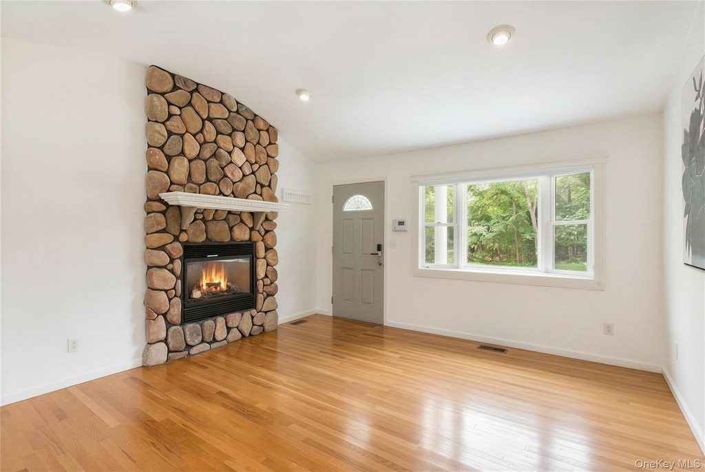 19 Lakewood Avenue - Photo 6