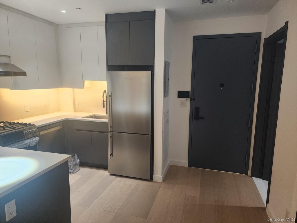 108-15 72 Avenue - Photo 6