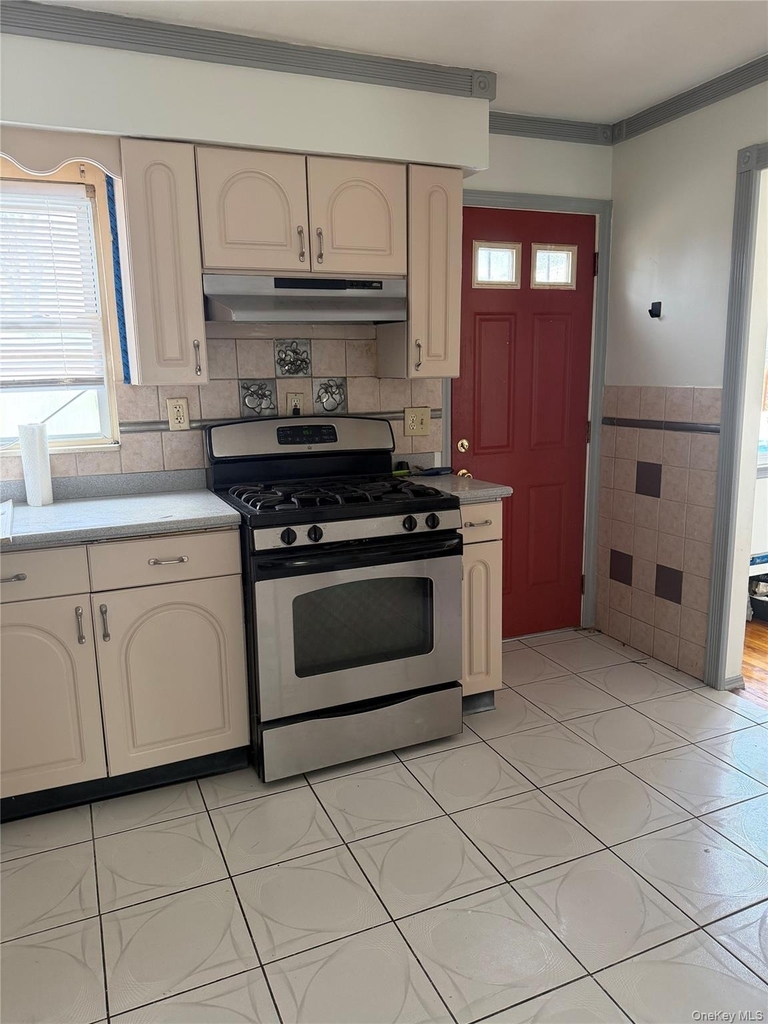 7 Jefferson Avenue - Photo 4