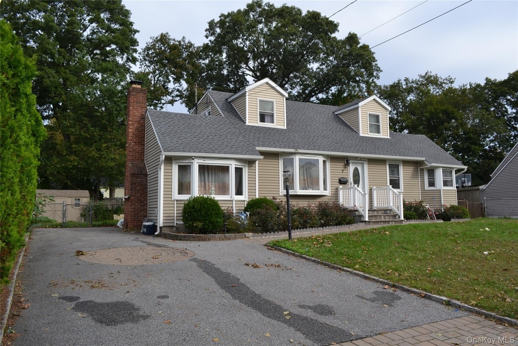 7 Grand Haven Drive - Photo 1