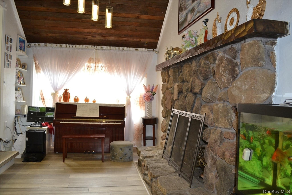 7 Grand Haven Drive - Photo 3